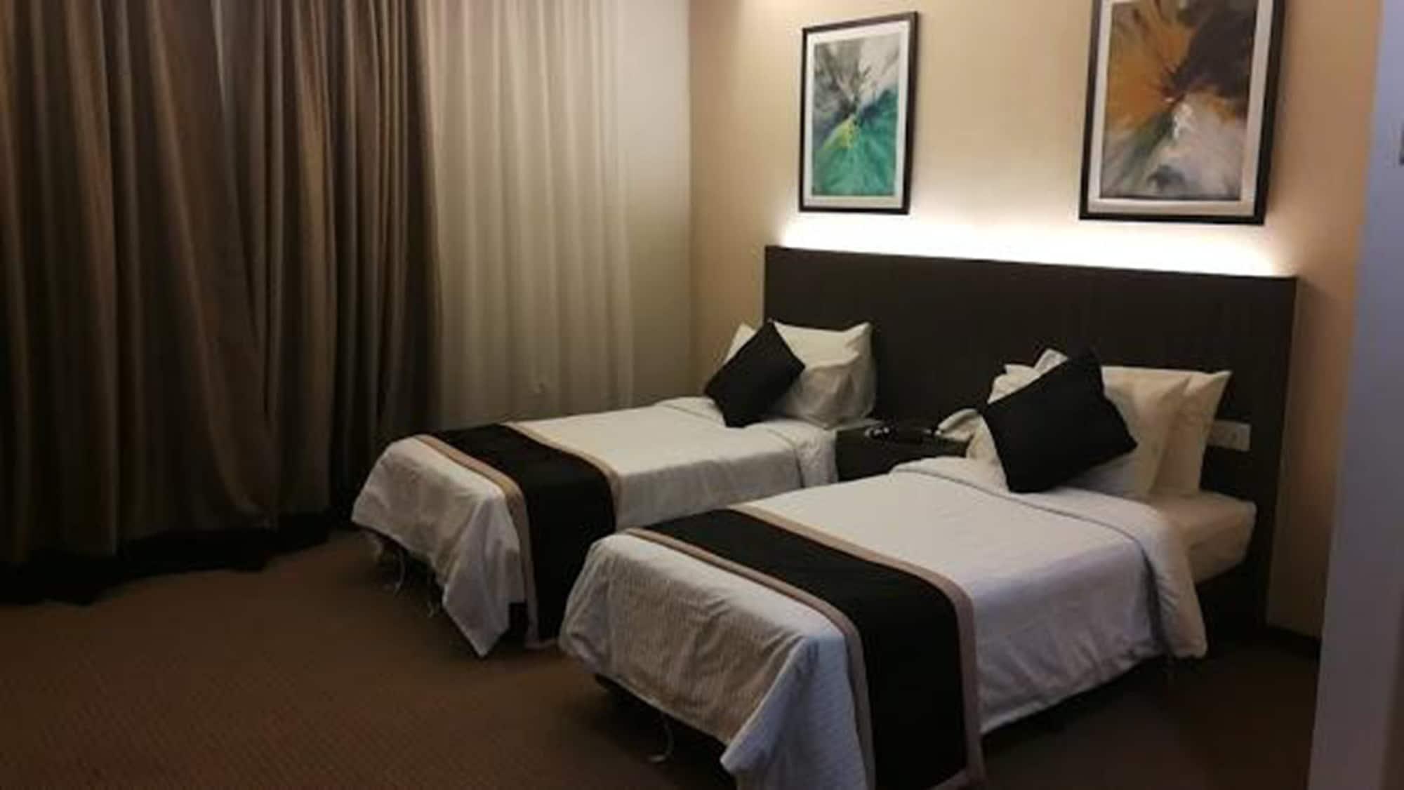 Holiday Villa Hotel y Suites Kota Bharu Exterior foto