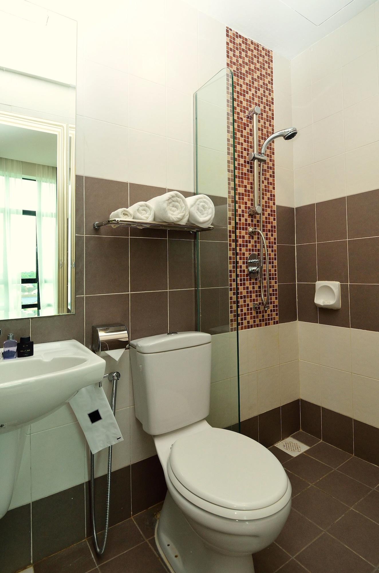 Holiday Villa Hotel y Suites Kota Bharu Exterior foto