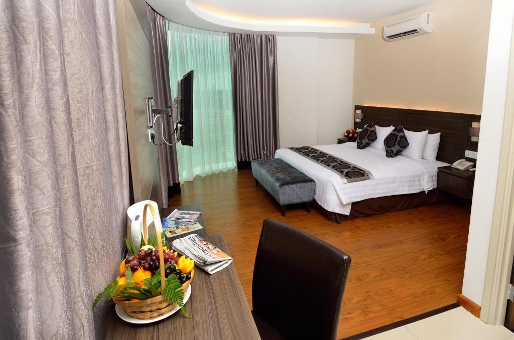 Holiday Villa Hotel y Suites Kota Bharu Habitación foto