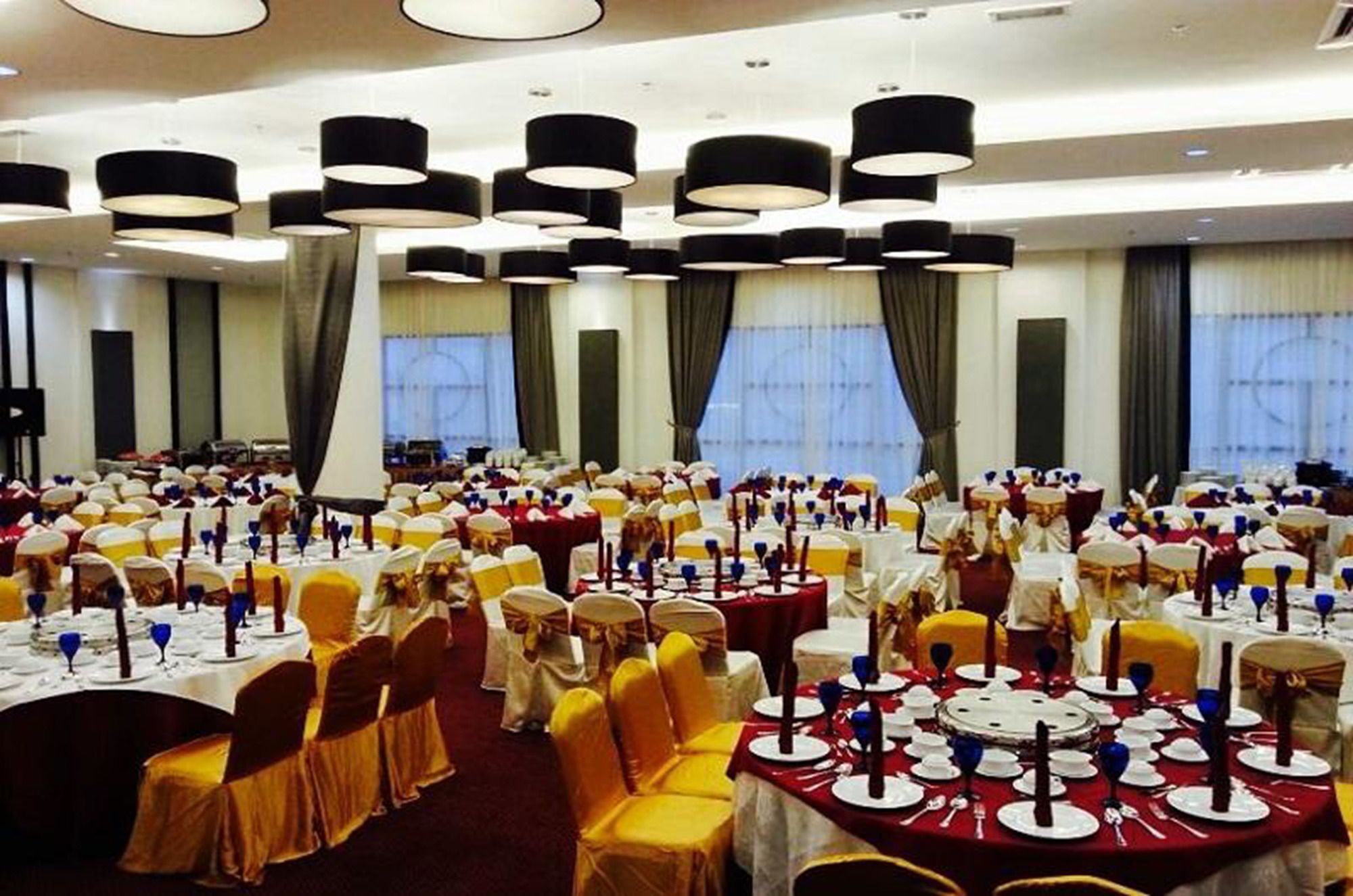 Holiday Villa Hotel y Suites Kota Bharu Exterior foto